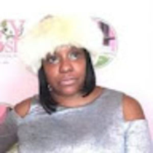 Meet your Posher, Joi